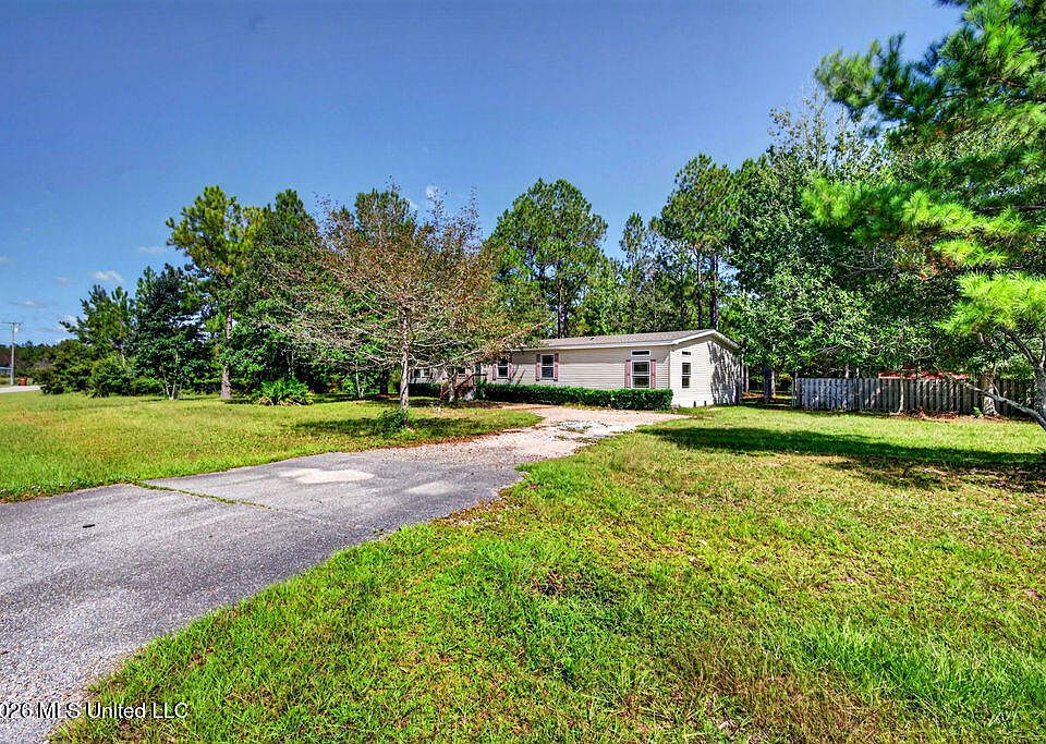 1st image of 18840 Reese Dr