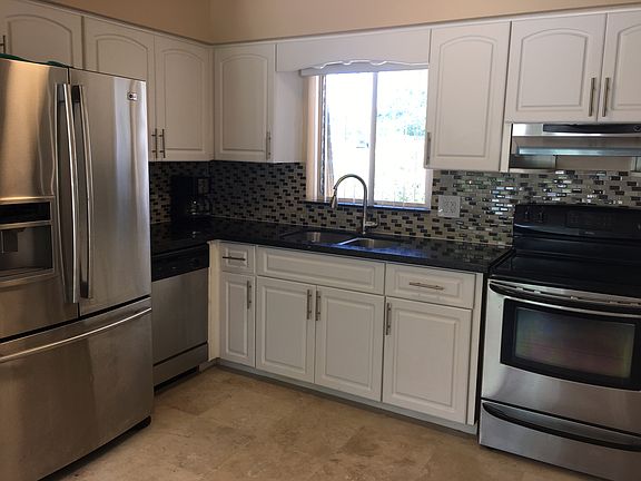 2nd image of 845 Carolina Ave