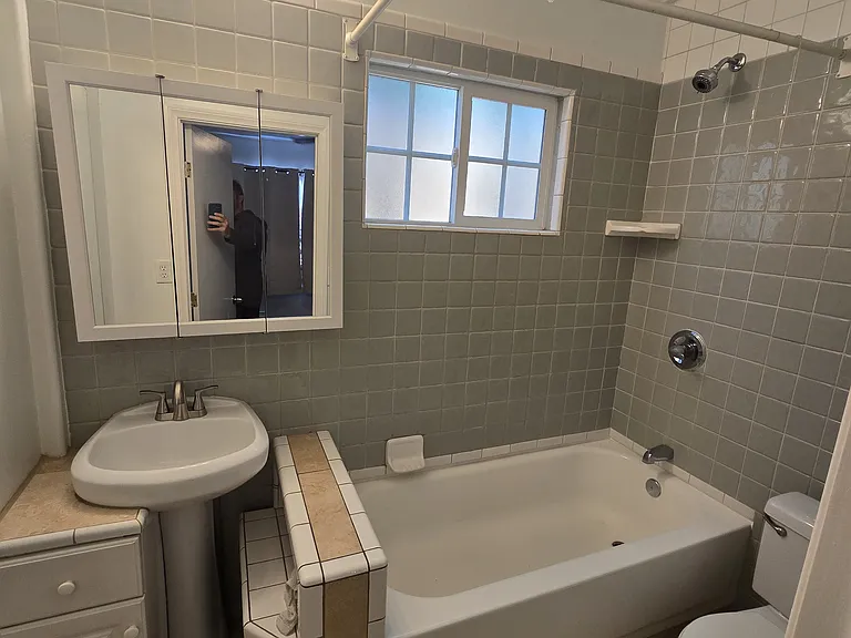 335 E Arbor St — Photo 9