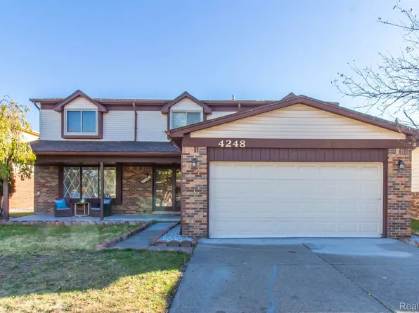 4248 Coplin Dr, Sterling Heights, MI 48310