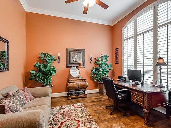 5th image of 8410 French Quarter Ln