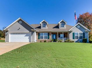 11 Gratiot Ln, Greer, SC 29651