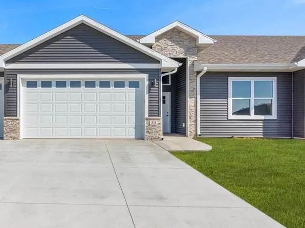 329 Elm St, West Branch, IA 52358