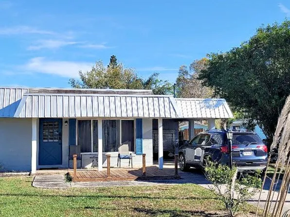 110 Lake Huntley Dr, Lake Placid, FL 33852