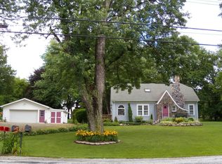 6011 Meridian Dr, Erie, PA