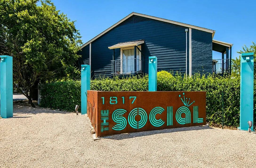 The Social — Photo 2