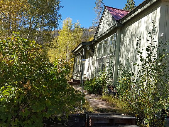 House Front - Photo 2