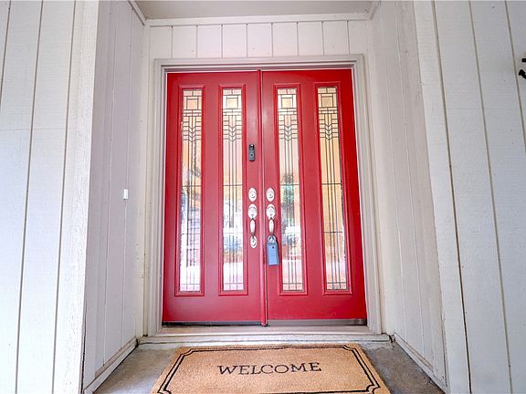 5th image of 2517 N Karyn Ave