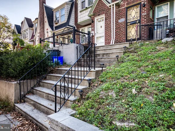 6220 N Hancock St, Philadelphia, PA 19120