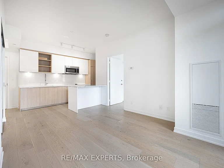 50 Ordnance St #2201 — Photo 7