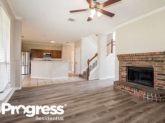 5th image of 2303 Gerber Dr