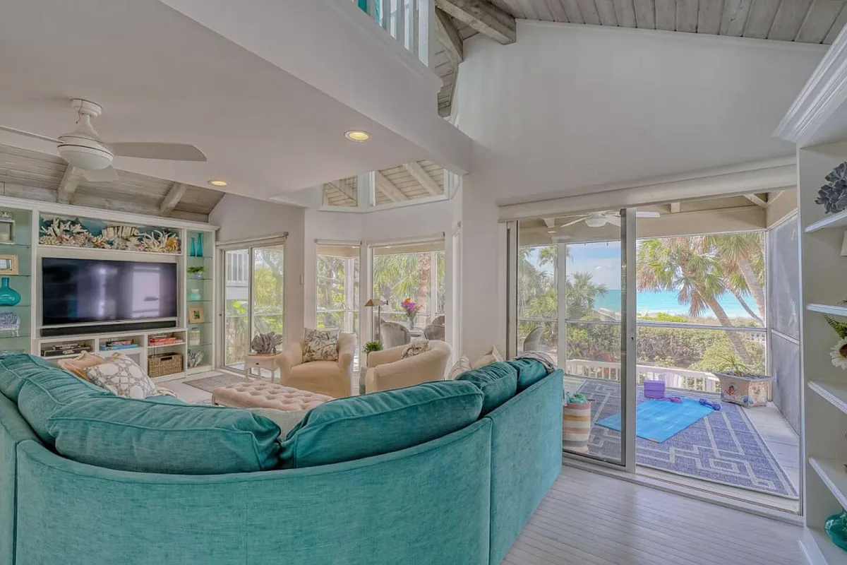 Building Photo - 6570 Manasota Key Rd