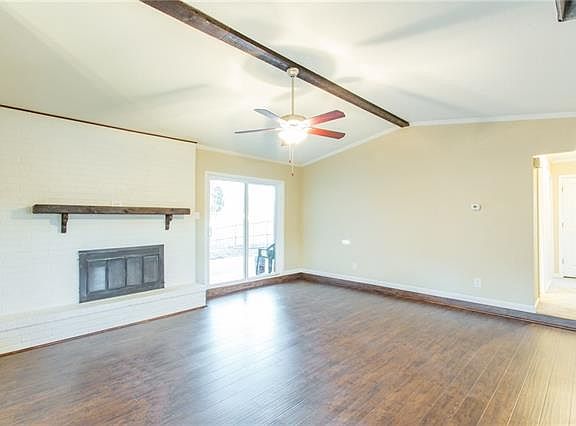 5th image of 415 Blueridge Dr