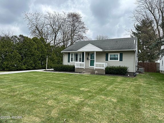 3rd image of 701 S Nixon Ave