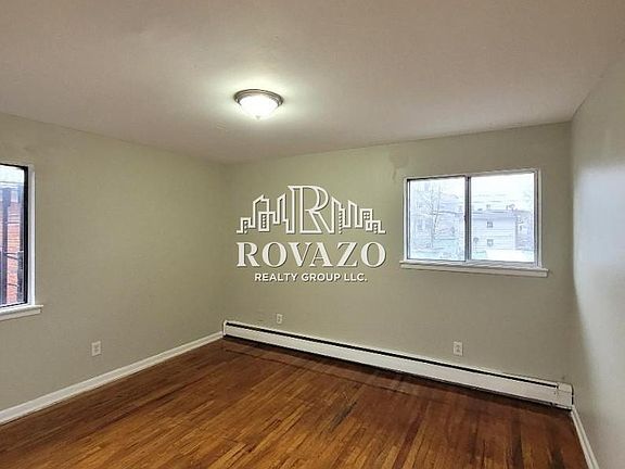 5th image of 93 Mount Vernon Ave #6