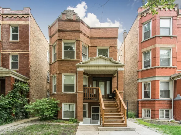 3080 N Davlin Ct, Chicago, IL 60618