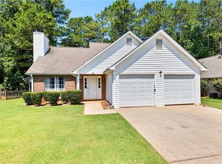 12227 Cypress Ln, Fayetteville, GA 30215