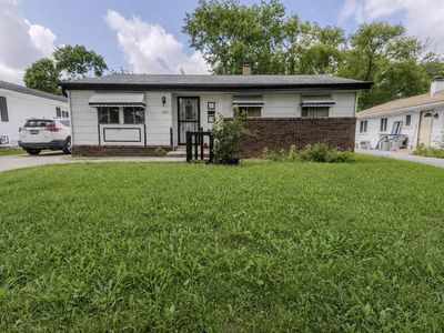 1943 W Kneeland STREET, Milwaukee, WI, 53205