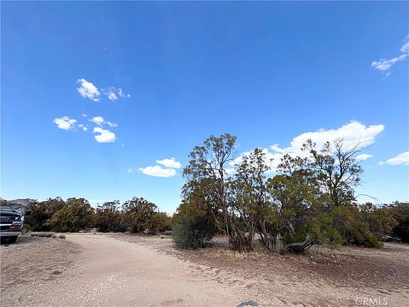 4th image of 45080 Terwilliger Rd