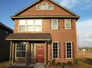 3909 Victoria Ave, College Station, TX 77845