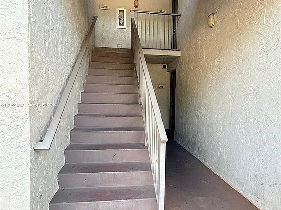 4th image of 3228 Coral Lake Dr #3228