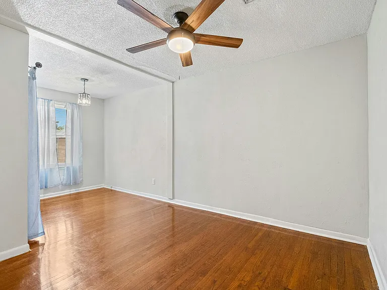 212 SE Kalash Rd — Photo 27