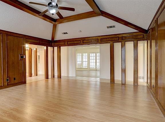 4th image of 3913 Sandia Dr