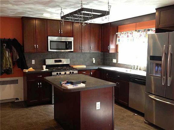 3rd image of 534 Park Ave #536