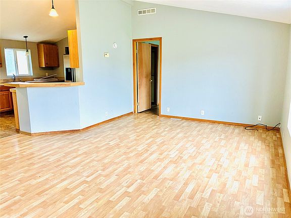 5th image of 8212 350th Street Ct E