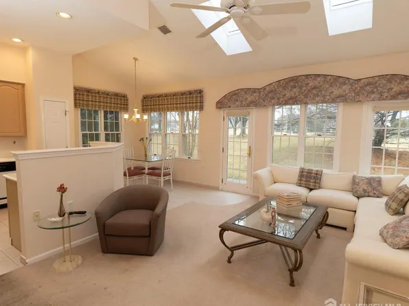 56 Chichester Rd, Monroe Township, NJ 08831