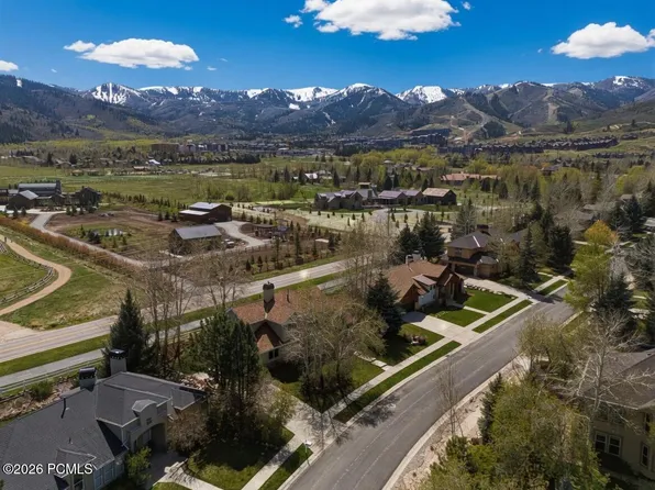 1421 Settlement Dr, Park City, UT 84098
