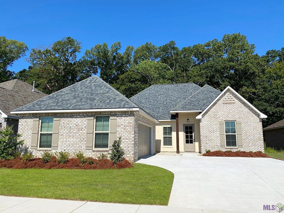 1st image of 18915 Corlis Green Dr