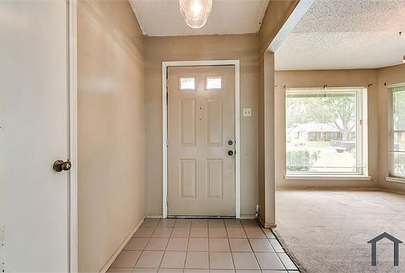 1st image of 3702 Lofland Ln