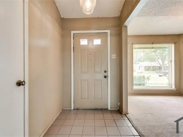 3702 Lofland Ln, Rowlett, TX 75088