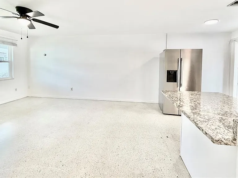 1764 S Martin Luther King Jr Ave — Photo 7