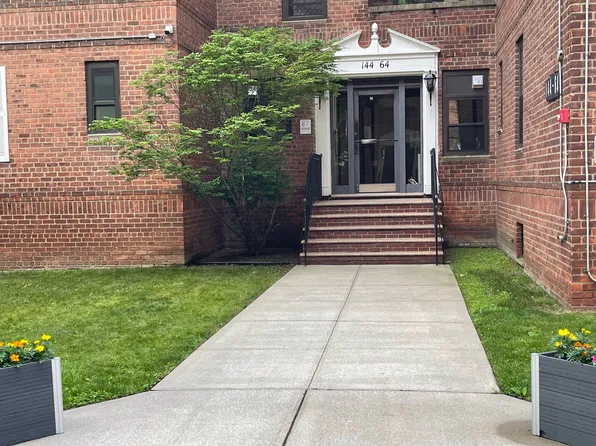 144-64 Sanford Avenue image 2 of 18