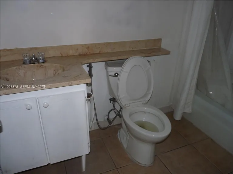 14525 N Kendall Dr #102J — Photo 7