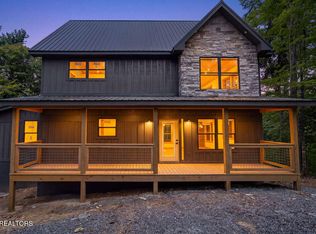 2759 Owls Cove Way, Sevierville, TN 37862
