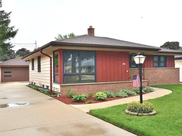 8855 West Palmetto AVENUE, Milwaukee, WI 53225