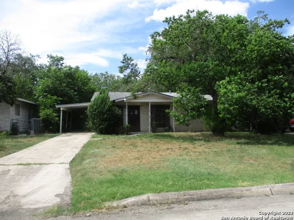 3507 SUN BEAM LN, San Antonio, TX 78220