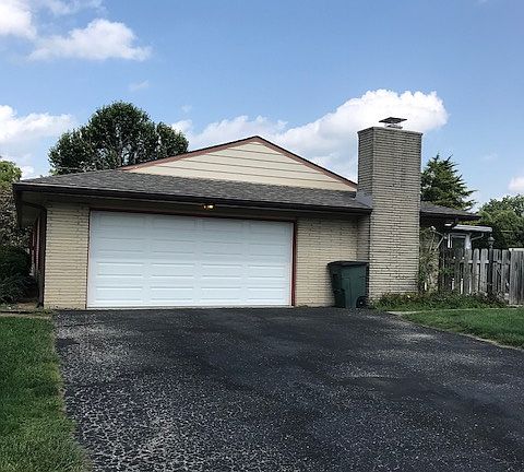 3rd image of 174 Allanhurst Ave