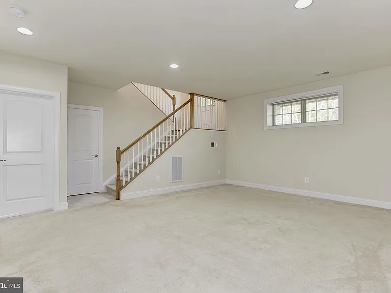 43374 Old Ryan Rd — Photo 23
