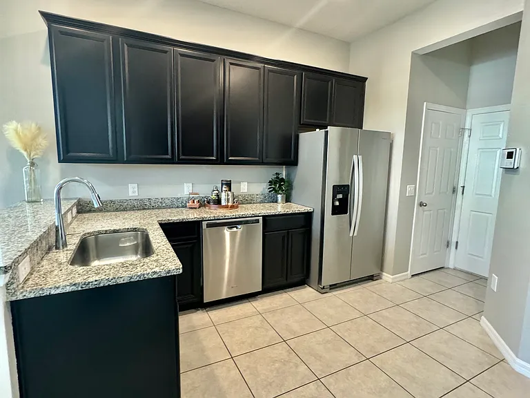 1478 Garden Arbor Ln — Photo 2