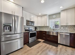 1819 S Zinnia Ct, Lakewood, CO 80228