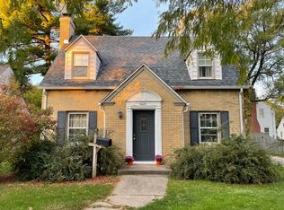 1620 Ridge Ave, Rockford, IL 61103