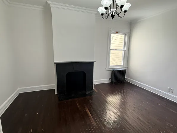 388 Princeton Avenue image 24 of 29