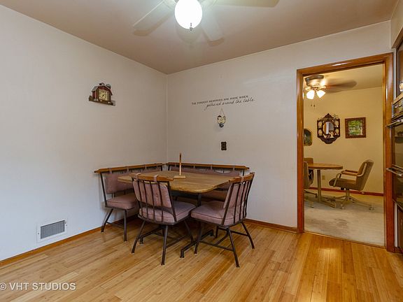 4th image of 712 Hilltop Ave