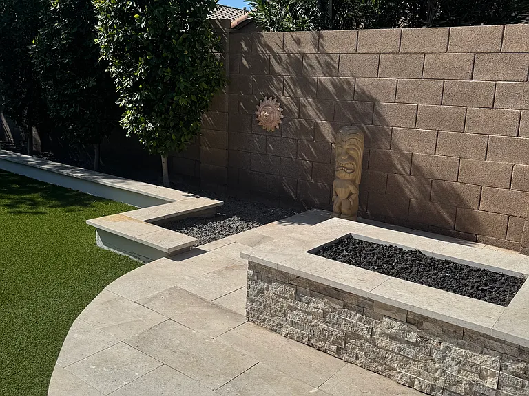 1635 E Oakland St — Photo 16