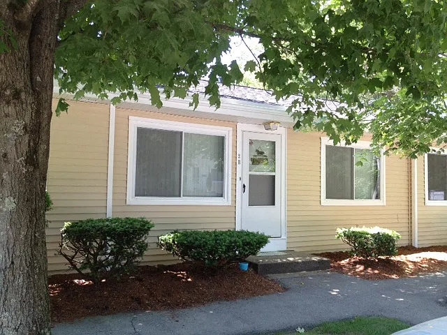 Chestnut Place Townhomes — Photo 14