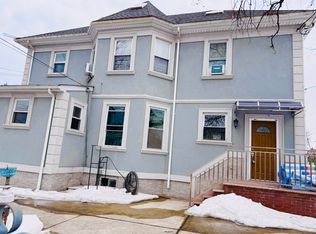 135-04 14th Ave, College Point, NY 11356